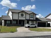 Building Photo - 6951 W Wedgewood Ave