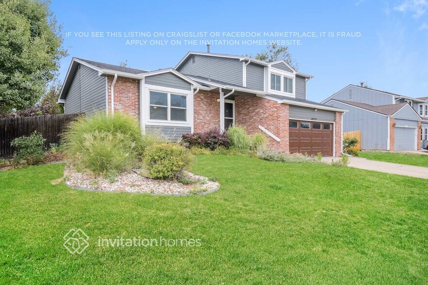 Building Photo - 18233 E Berry Dr