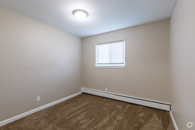 First Bedroom - Goddard Apartments
