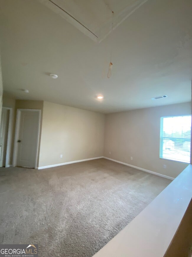 Building Photo - 347 Augusta Woods Dr