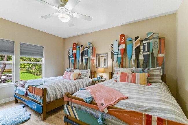 Building Photo - 327 Elm Lodge Dr