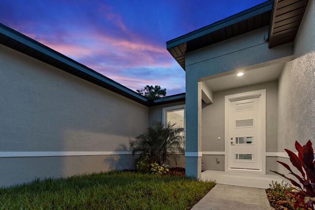 Building Photo - Deposit-Free! Modern, energy efficient hom...