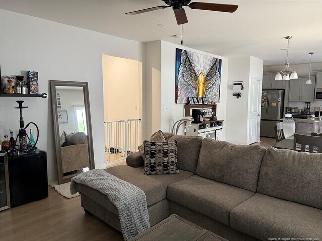 Building Photo - 211 NC-211