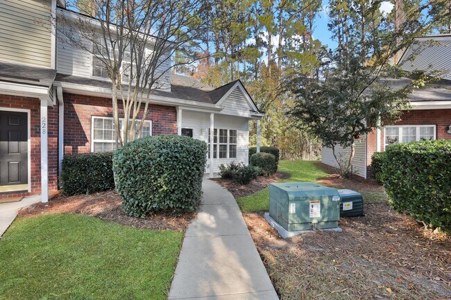 Building Photo - Charming 3 Bedroom Home in the Towns of Buckwalter!!