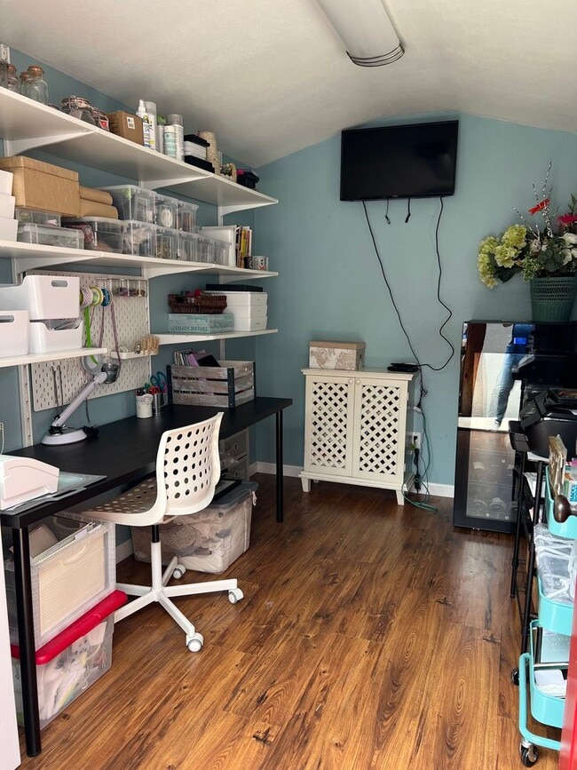 Building Photo - 1422 Court St