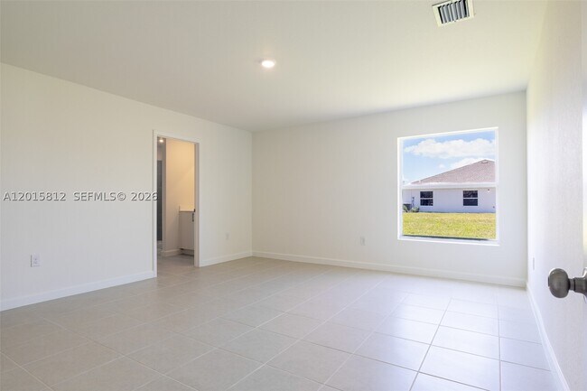 Building Photo - 17564 SW 285th St