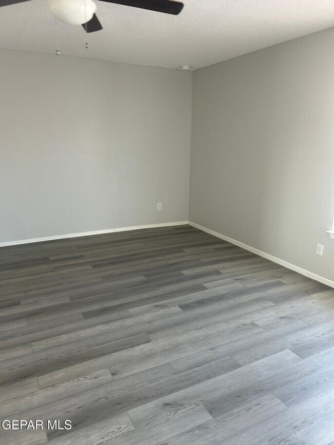 Building Photo - 7401 Le Conte Dr