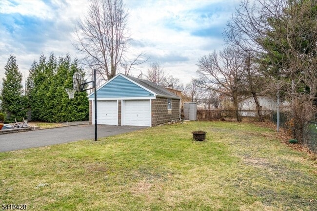 Building Photo - 432 Rosetta Pl