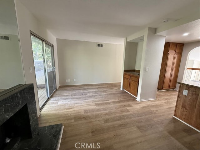 Building Photo - 3450 Avocado Hill Way