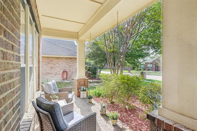 Building Photo - 511 Azalea Dr