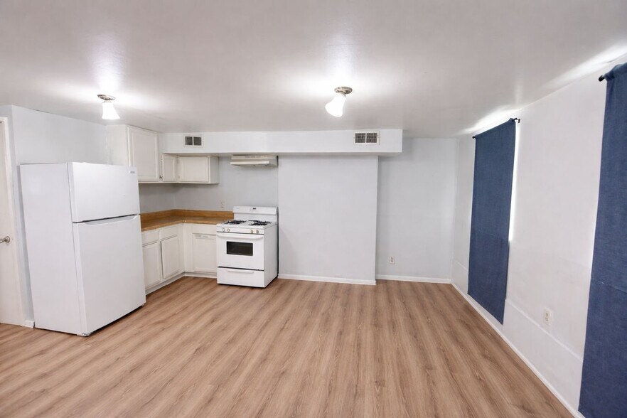 Building Photo - 333 Orange St