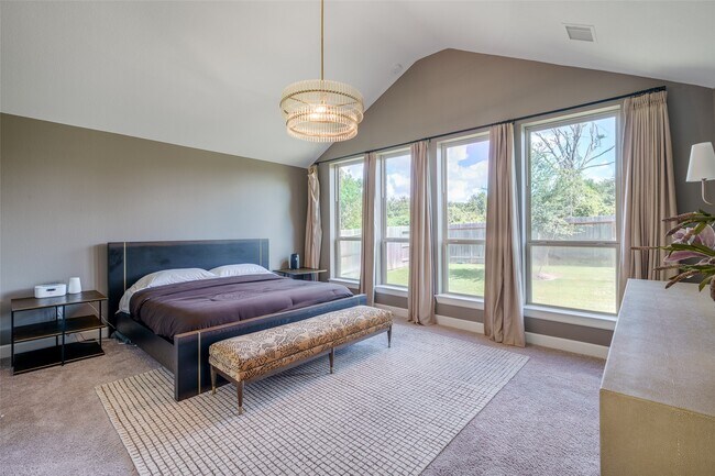 Building Photo - 5439 Farm Hill Way