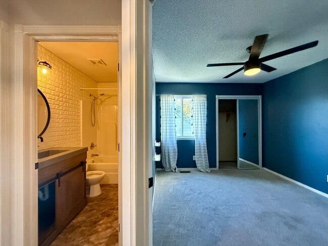 Building Photo - 11420 E Pine Meadow Ct