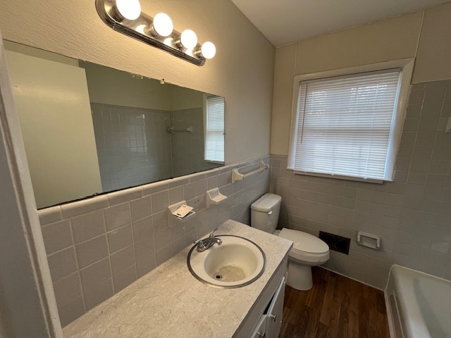 Building Photo - 205 Sherman St