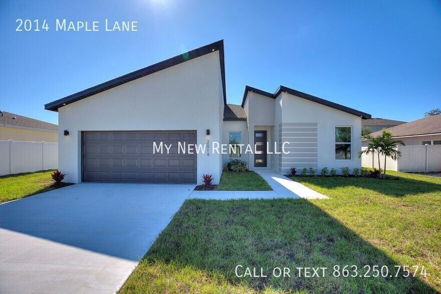 Building Photo - 2014 Maple Ln