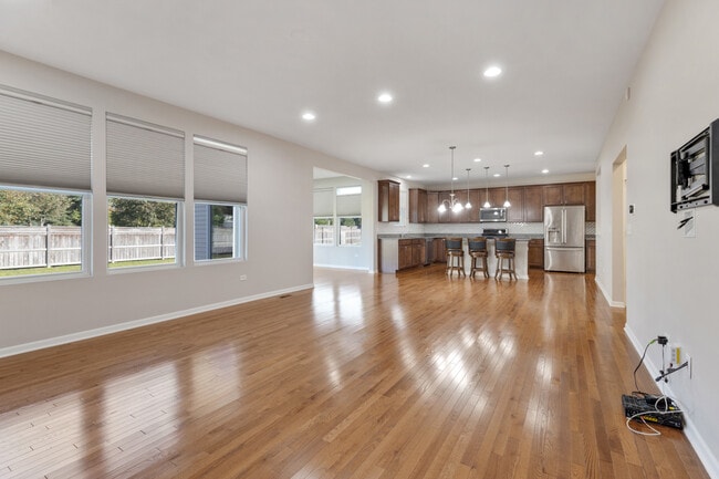 Building Photo - 3628 Birch Ln