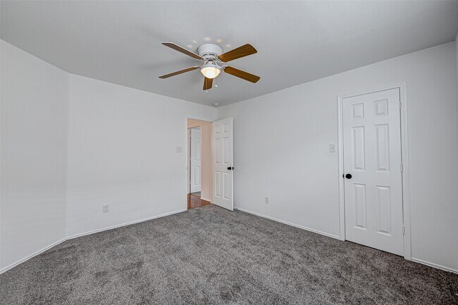 Building Photo - 6906 Anson Point Ln