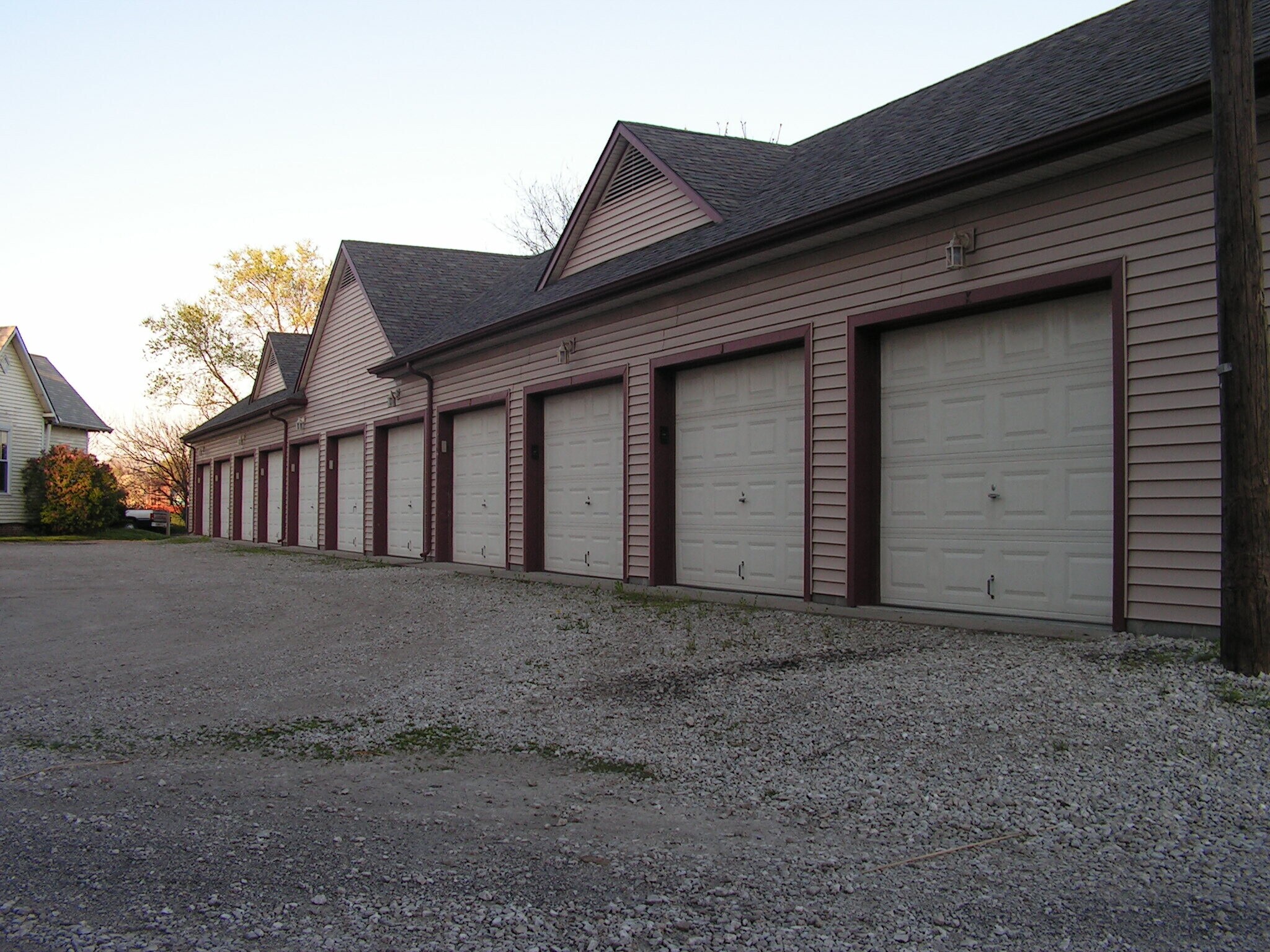 Detached Garage - 714 Buchanan St