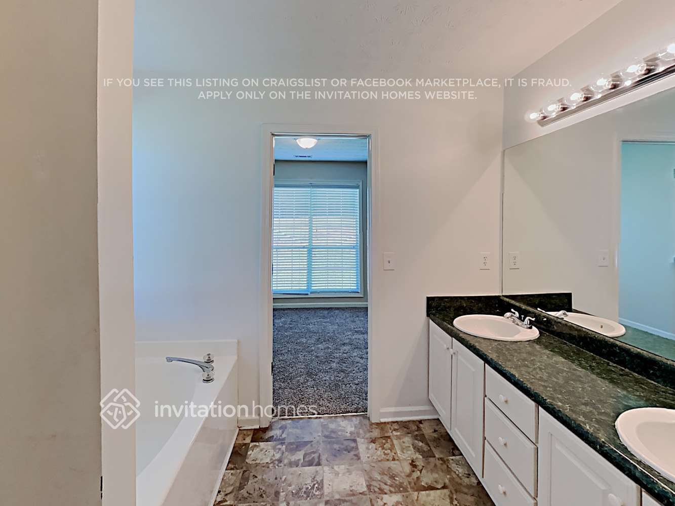 Building Photo - 1530 Devonshire Way