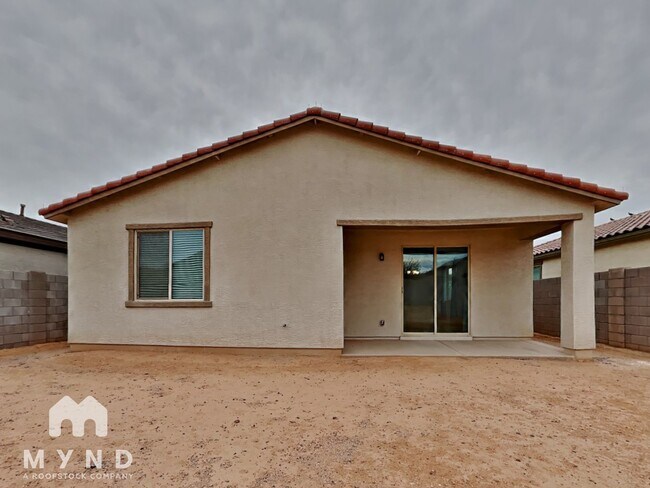 Building Photo - 40029 W Crane Dr
