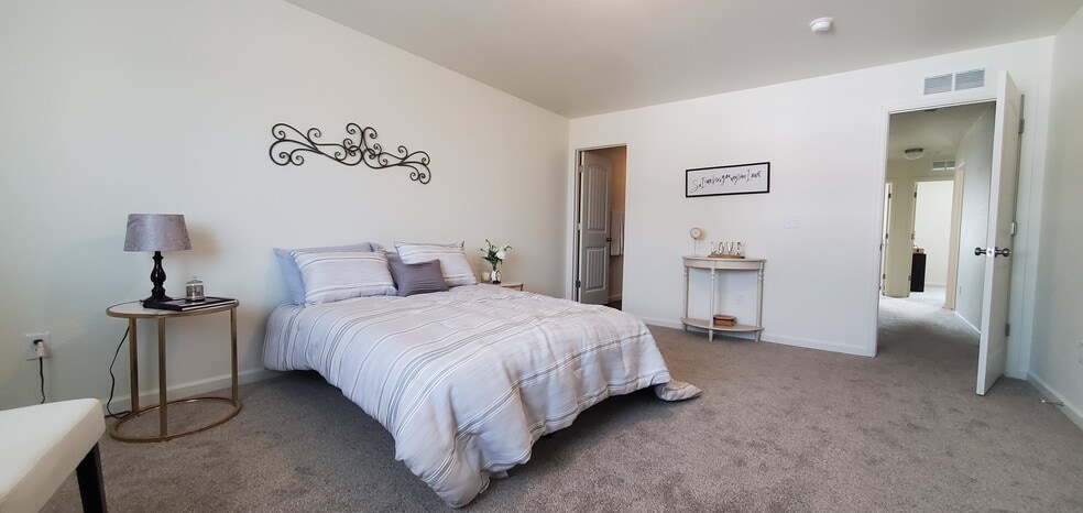 Master bedroom - 4355 24th Street Rd