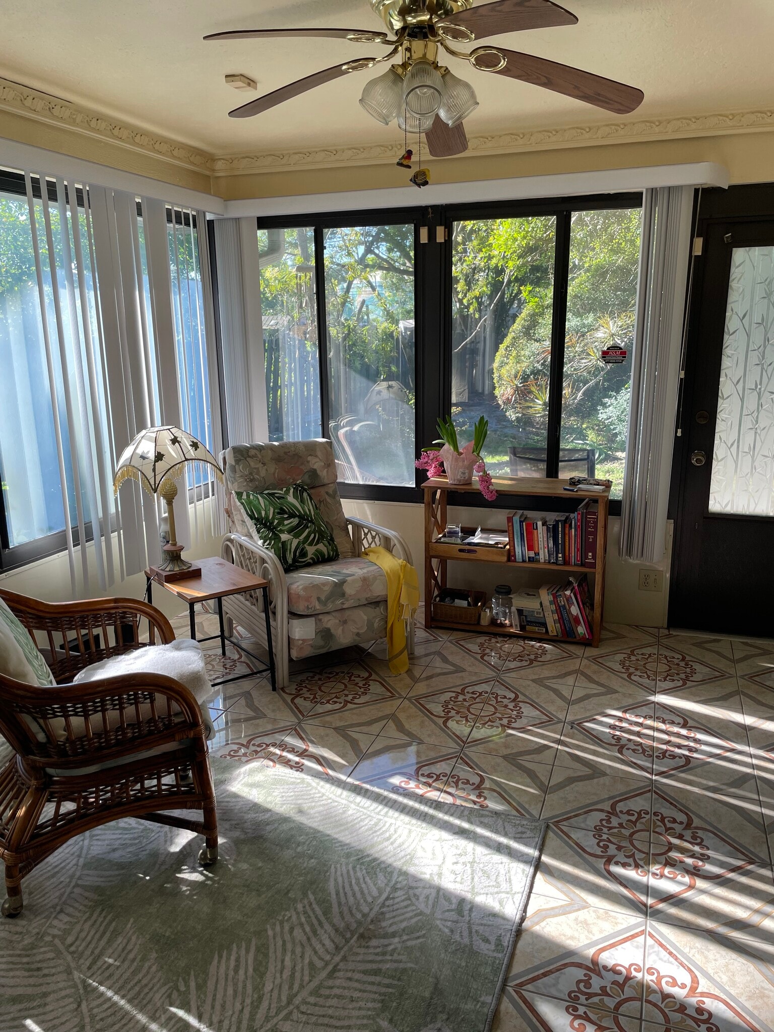 Lanai - 2729 Countryside Blvd