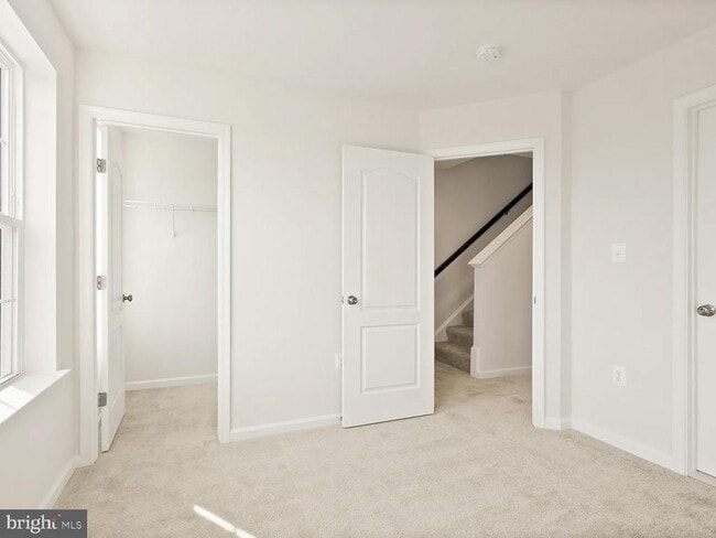 Building Photo - 9614 Weshire Dr