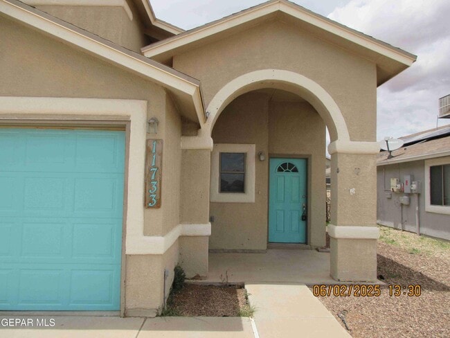 Building Photo - 11733 Lapstone Way