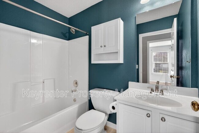 Building Photo - 1233 Grand Canyon Dr