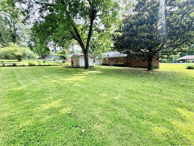 Building Photo - 3924 Cheryl Dr