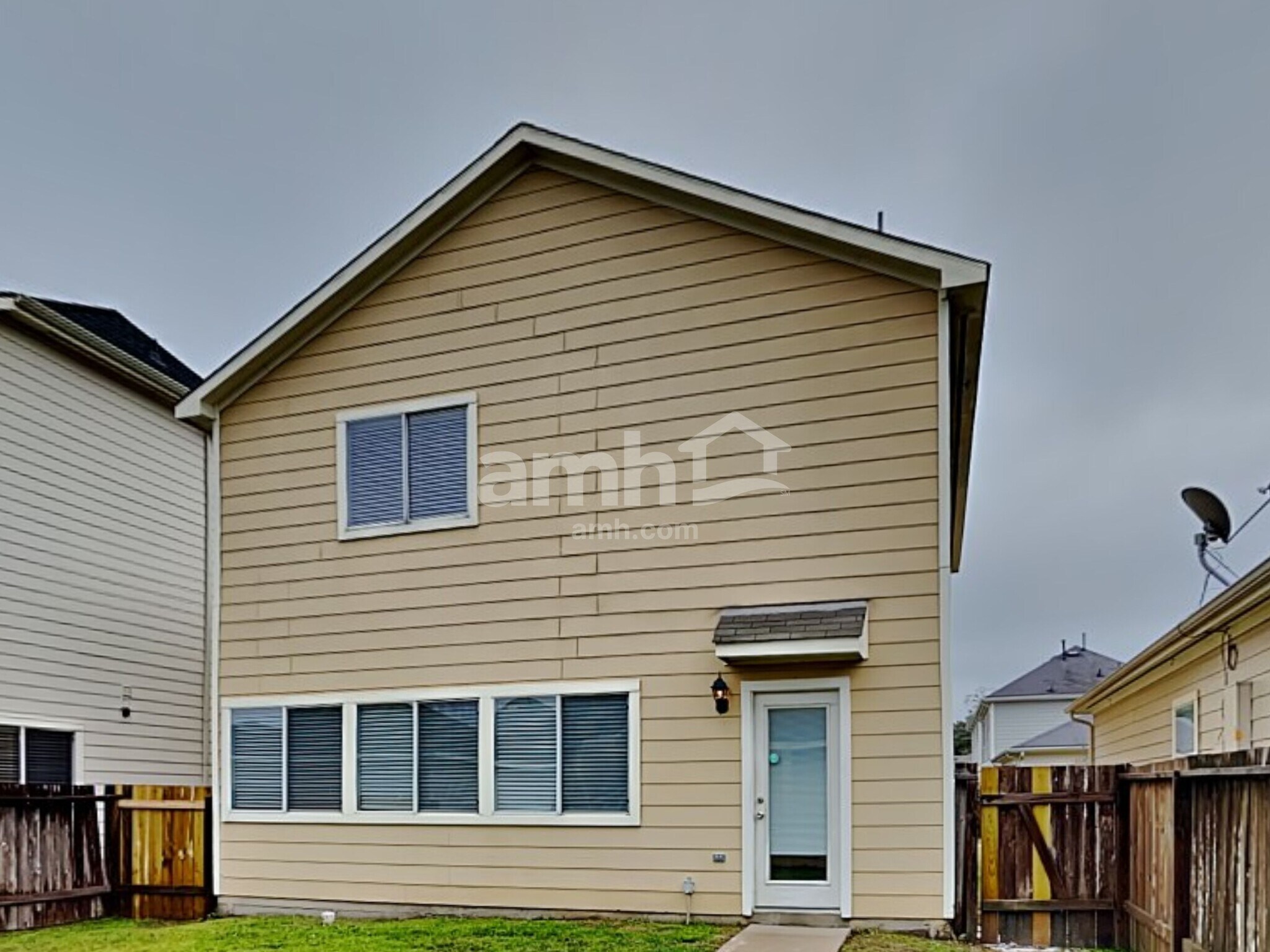 Building Photo - 21806 Grassy Hill Ln
