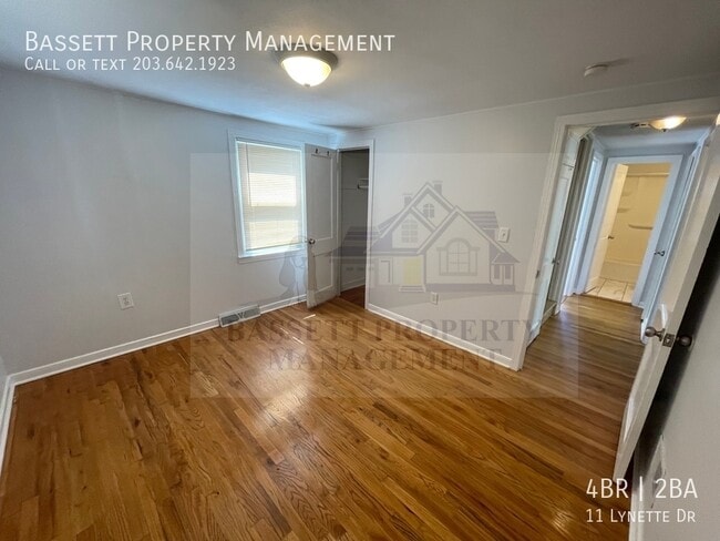 Building Photo - 11 Lynette Dr