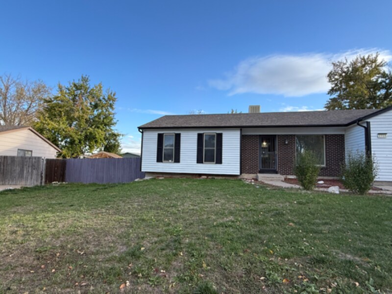 Building Photo - 2708 W 98th Dr