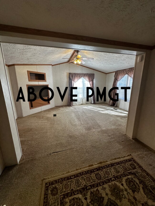 Building Photo - Campobello Country Living