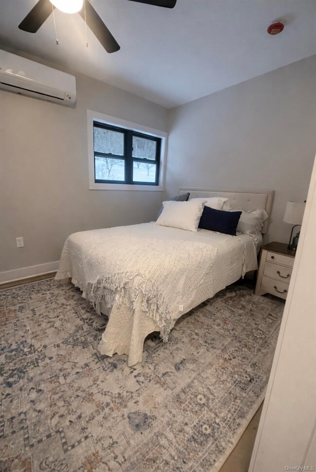 Building Photo - 161 Hazel Rd