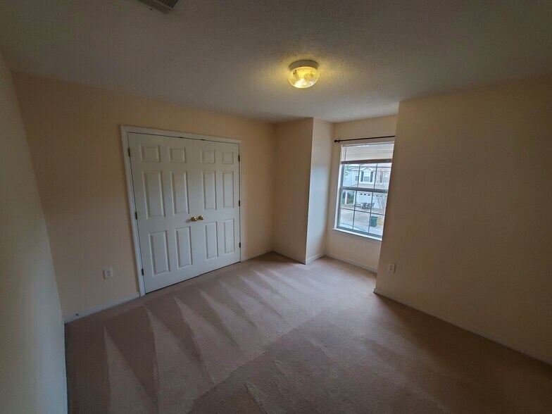 Bedroom 1 - 5165 Victoria Dr