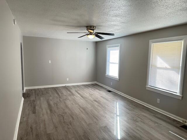 Building Photo - 2311 Spring Place Rd SE