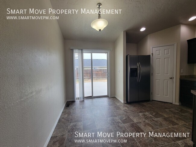 Building Photo - 4284 S Overhill Way