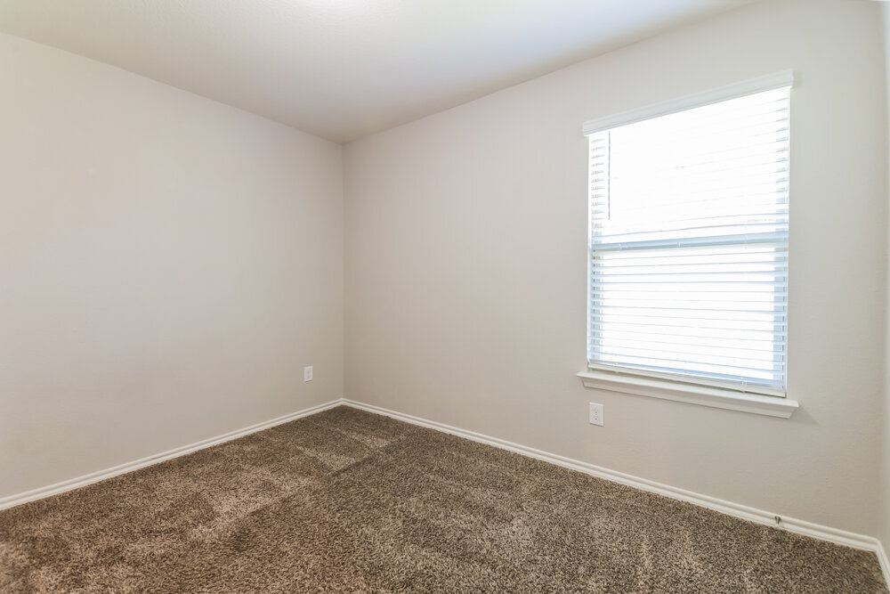 Building Photo - 2618 Saldana Dr