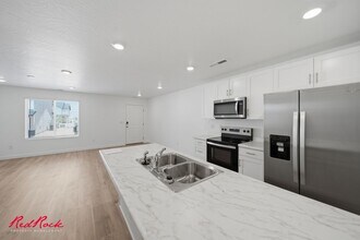 Building Photo - 2775 Rushpink Ln
