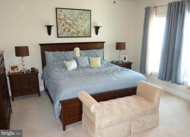 Building Photo - 333 Caldwell Terrace SE