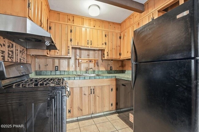 Building Photo - 50 Bear Rock Rd