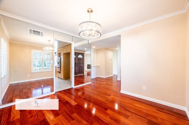 Building Photo - Quiet Cul-De-Sac Living with Pool – Arcadia Unified Schools