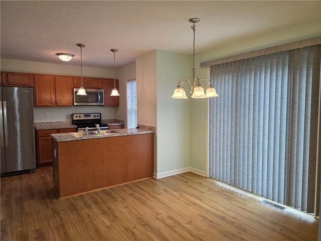 Building Photo - 26 Turtle Creek Ln