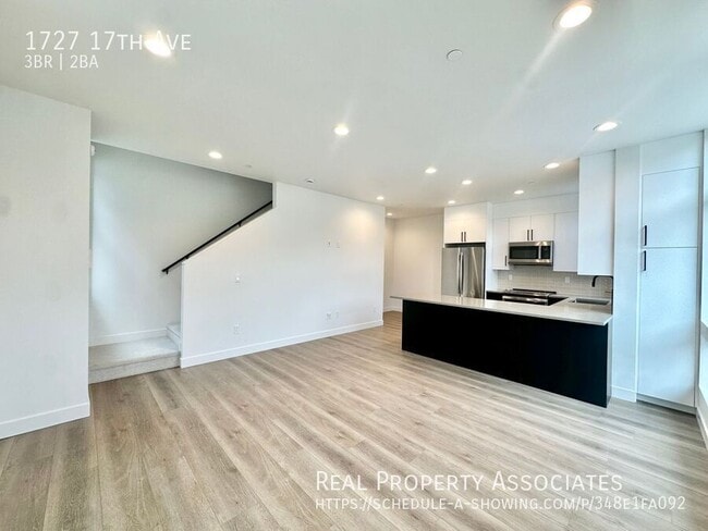 Building Photo - 1727 17th Ave