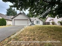 Building Photo - 3414 22nd Way NE