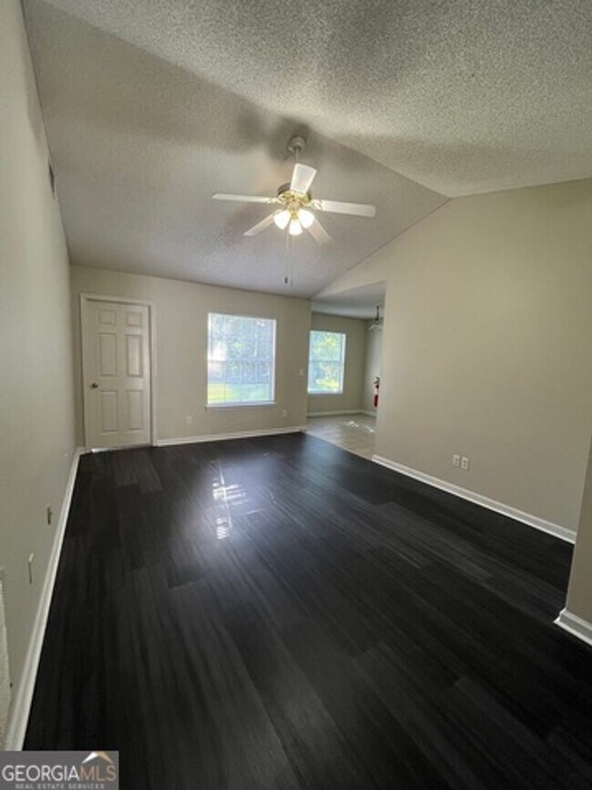Building Photo - 150 Sapelo Dr