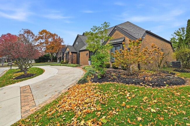 Building Photo - 8661 Craigston Ct