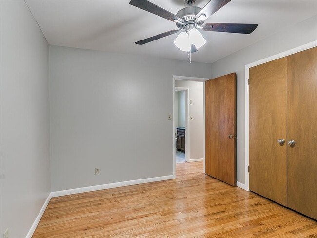 Building Photo - 1214 Cruce St