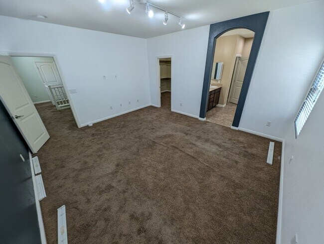 Building Photo - 3719 Gilmore Creek St